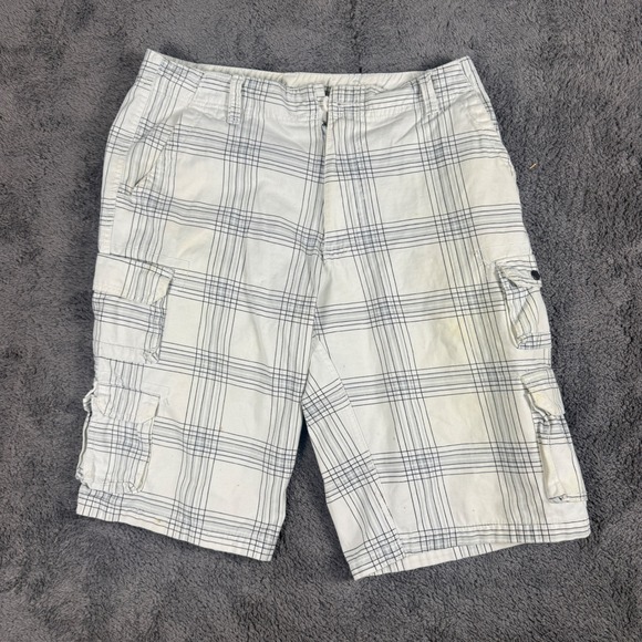 Iron Jeans Other - Iron Jeans Cargo Shorts Mens 32 White Good Plaid Cotton Multi Pocket Casual